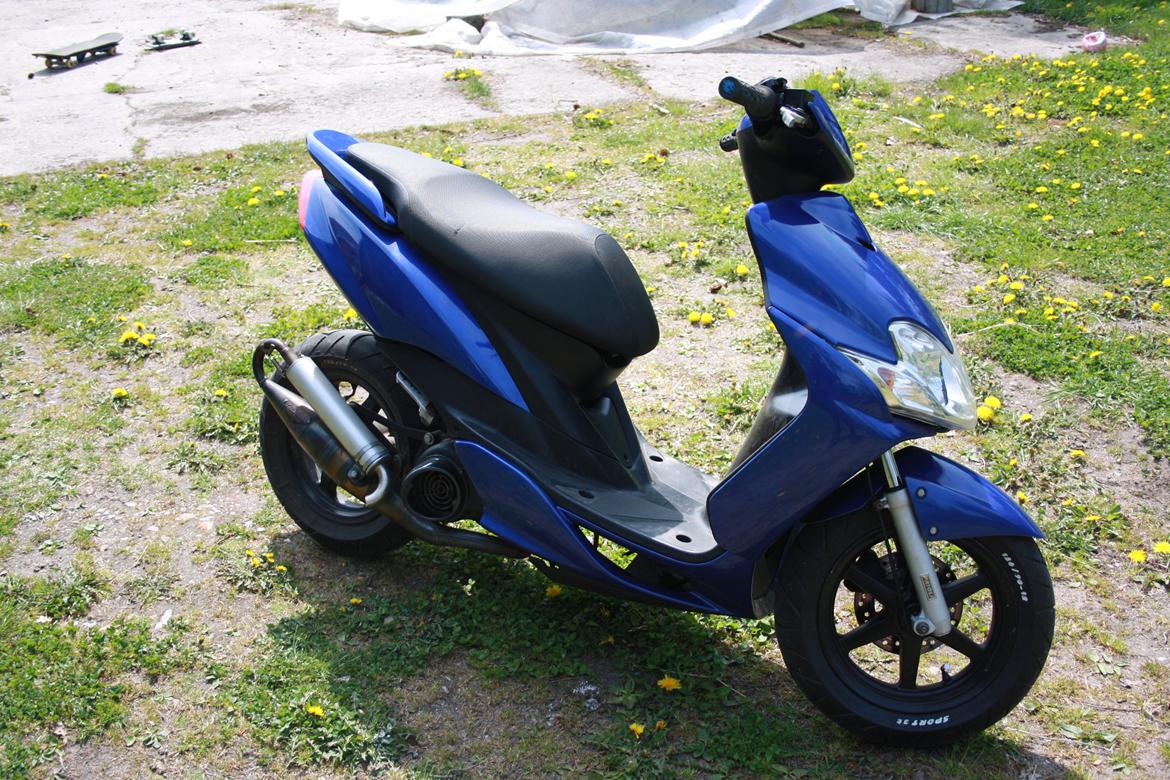Yamaha Jog R Sport (SOLGT) billede 2