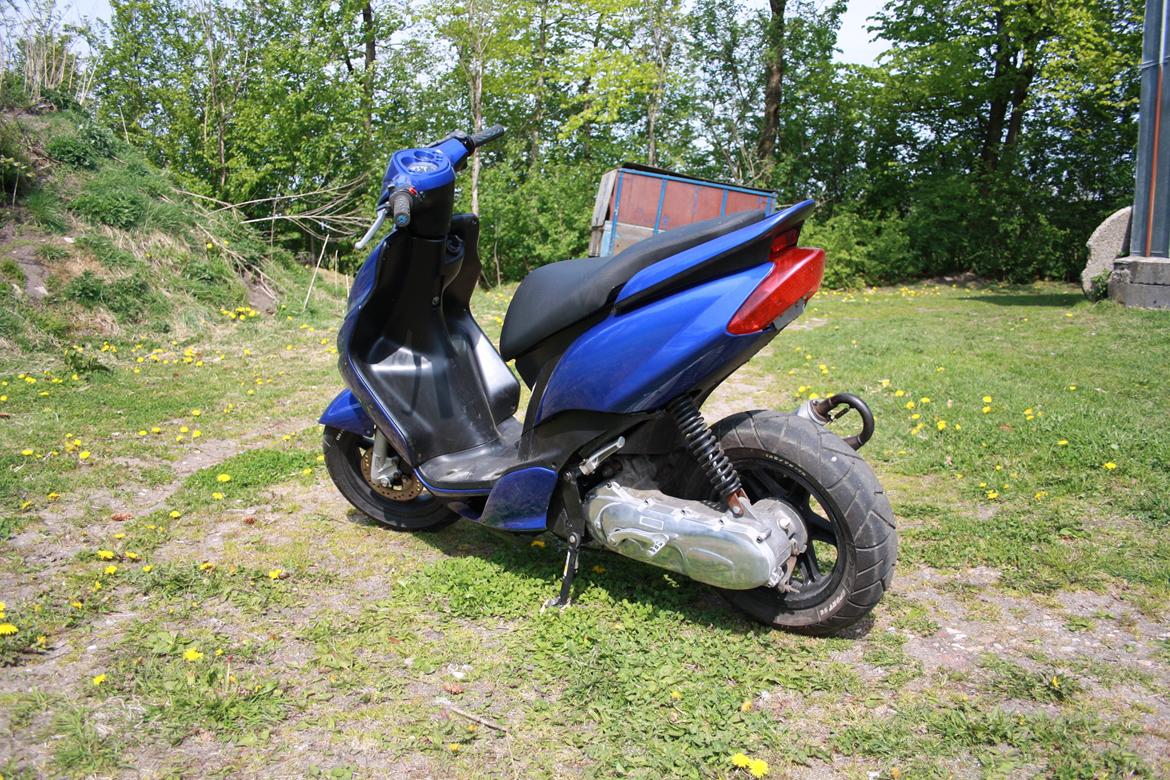 Yamaha Jog R Sport (SOLGT) billede 8