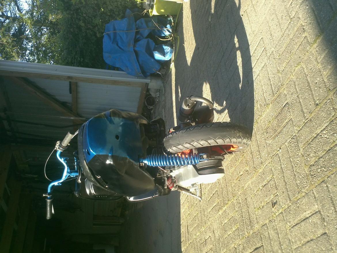 Aprilia Sonic baneracer 70cc AC solgt billede 3