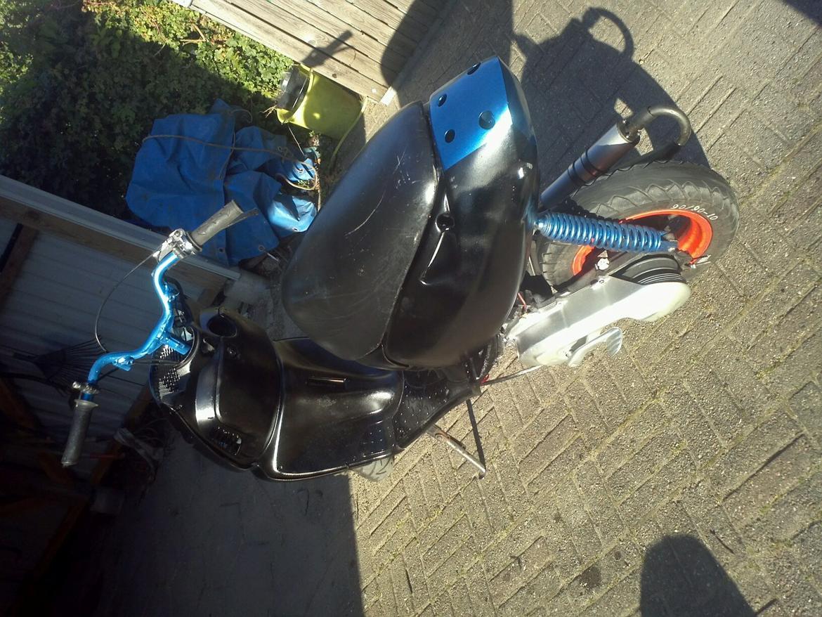 Aprilia Sonic baneracer 70cc AC solgt billede 5