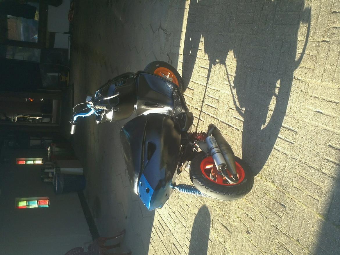 Aprilia Sonic baneracer 70cc AC solgt billede 6