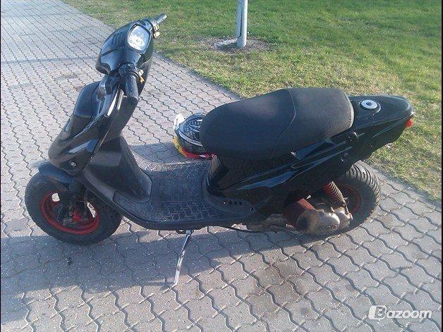 PGO Hot 50 billede 3