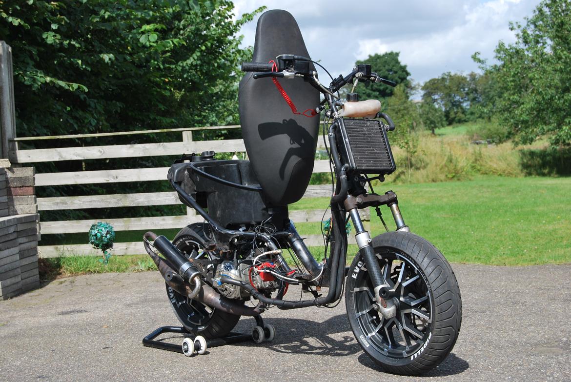 Yamaha Jog RR BB77 billede 12