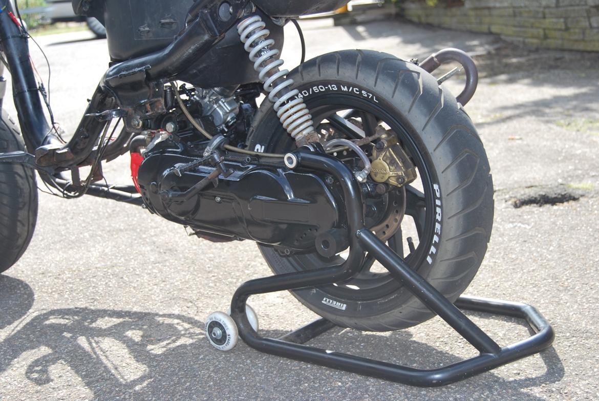 Yamaha Jog RR BB77 billede 16