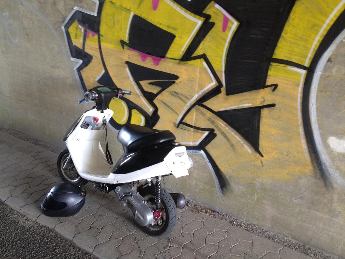 Yamaha Jog FS billede 3