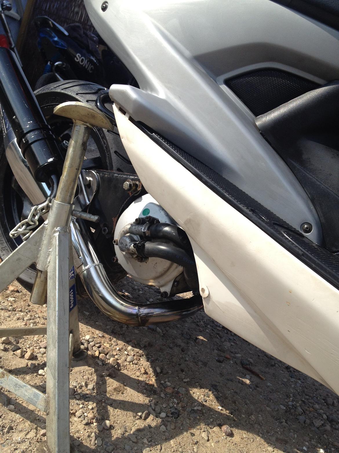 Yamaha aerox lc billede 11