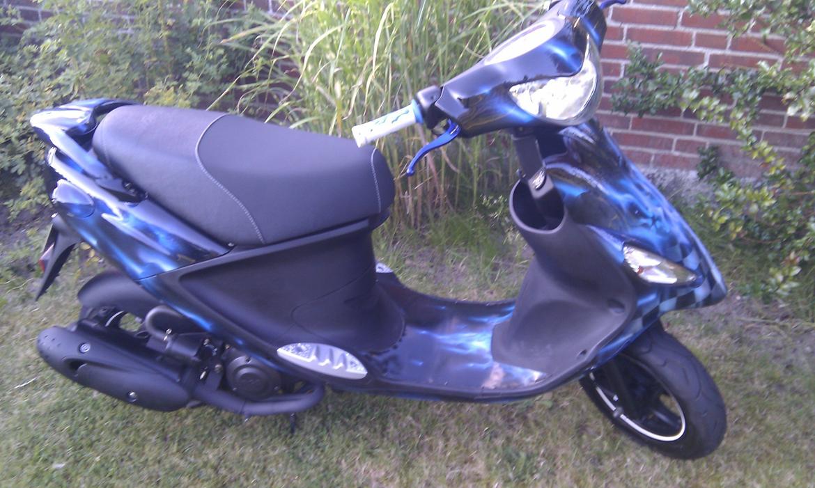 PGO Black Magic billede 2