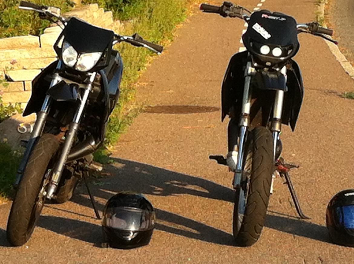 Derbi Senda Sm Extreme 50 STD Solgt billede 8