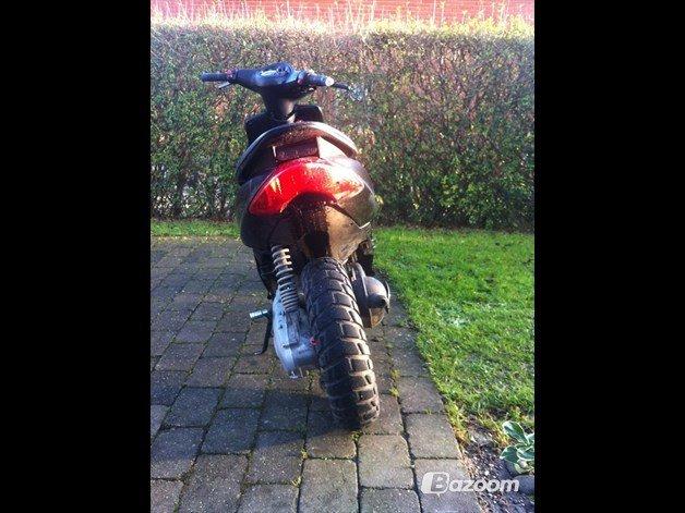 Yamaha jog r billede 2