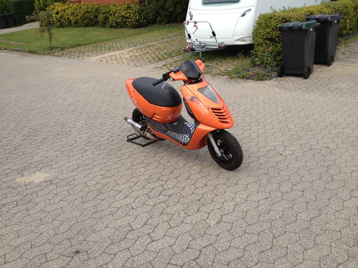 Aprilia Evo 2 Sonic billede 1