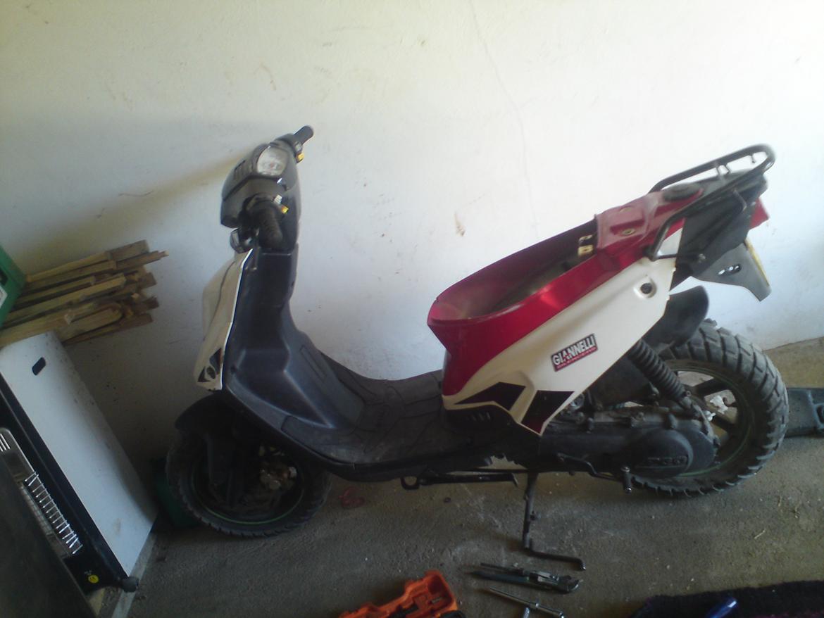 PGO hot 50 billede 20