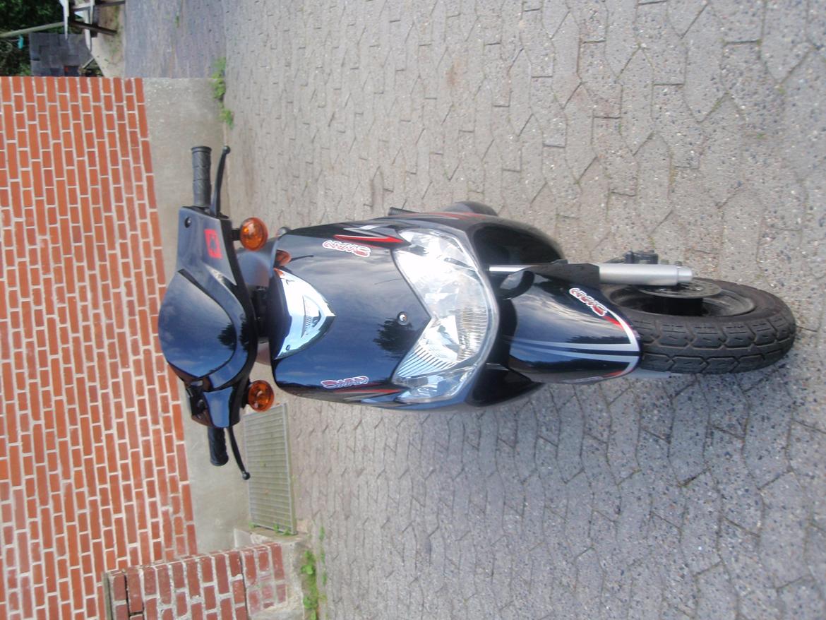 Keeway Leon Swan billede 1