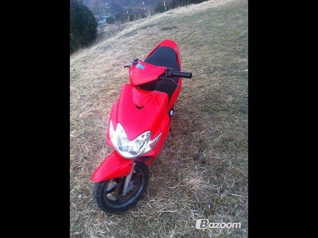 Yamaha jog r billede 4