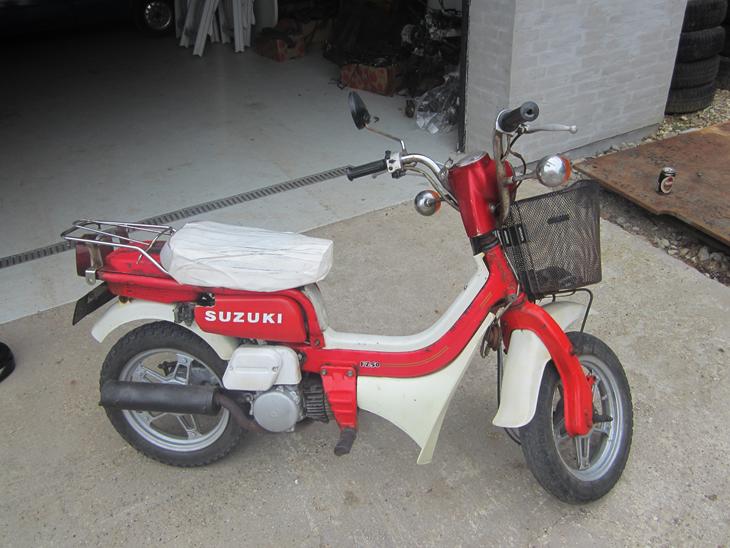 {{currentPhoto.altText}} billede {{currentPhoto.number}}