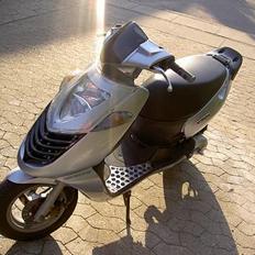 Aprilia Sonic Solgt 8500 kr
