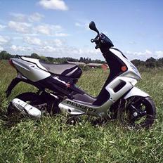 Peugeot Speedfight 2 AC  SOLGT