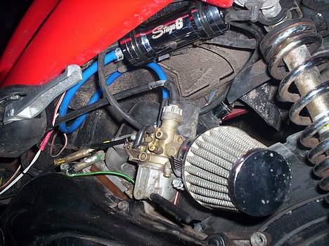 Peugeot Speedfight 2 Furious - man må sige billedet er forældet, da det er std. karbu, der er bilelde af billede 5