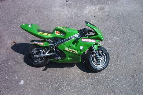 Suzuki street magic (solgt) - til salg!! 1700 kr, har maks gået 20 km, skriv jeres msn, hvis i er intra!! billede 15