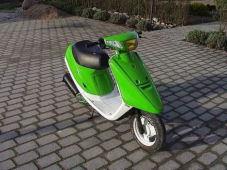 Yamaha jog SOLGT billede 8