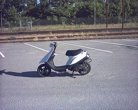 Yamaha jog solgt billede 1