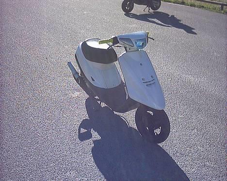 Yamaha jog solgt billede 3