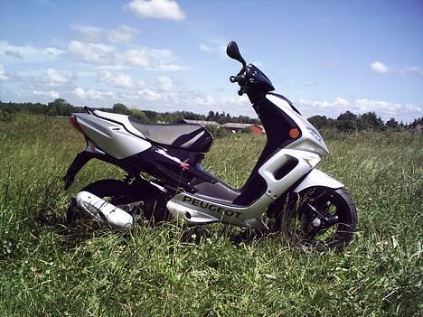 Peugeot Speedfight 2 AC  SOLGT billede 1