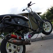 Yamaha Neos "Hebo Manston Revolution LC"