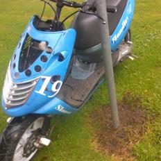 Aprilia sonic LC