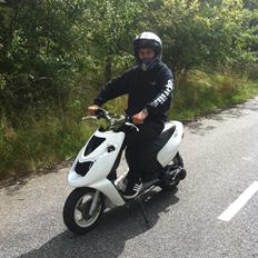 Aprilia Sonic EVO LC