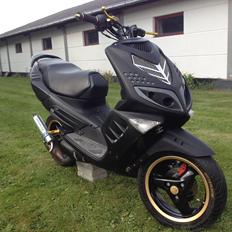 Peugeot Speedfight 2 solgt*