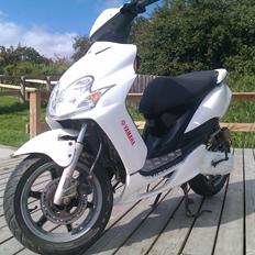 Yamaha Jog R