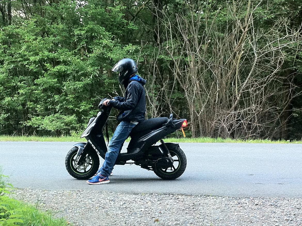 PGO Hot 50 billede 4