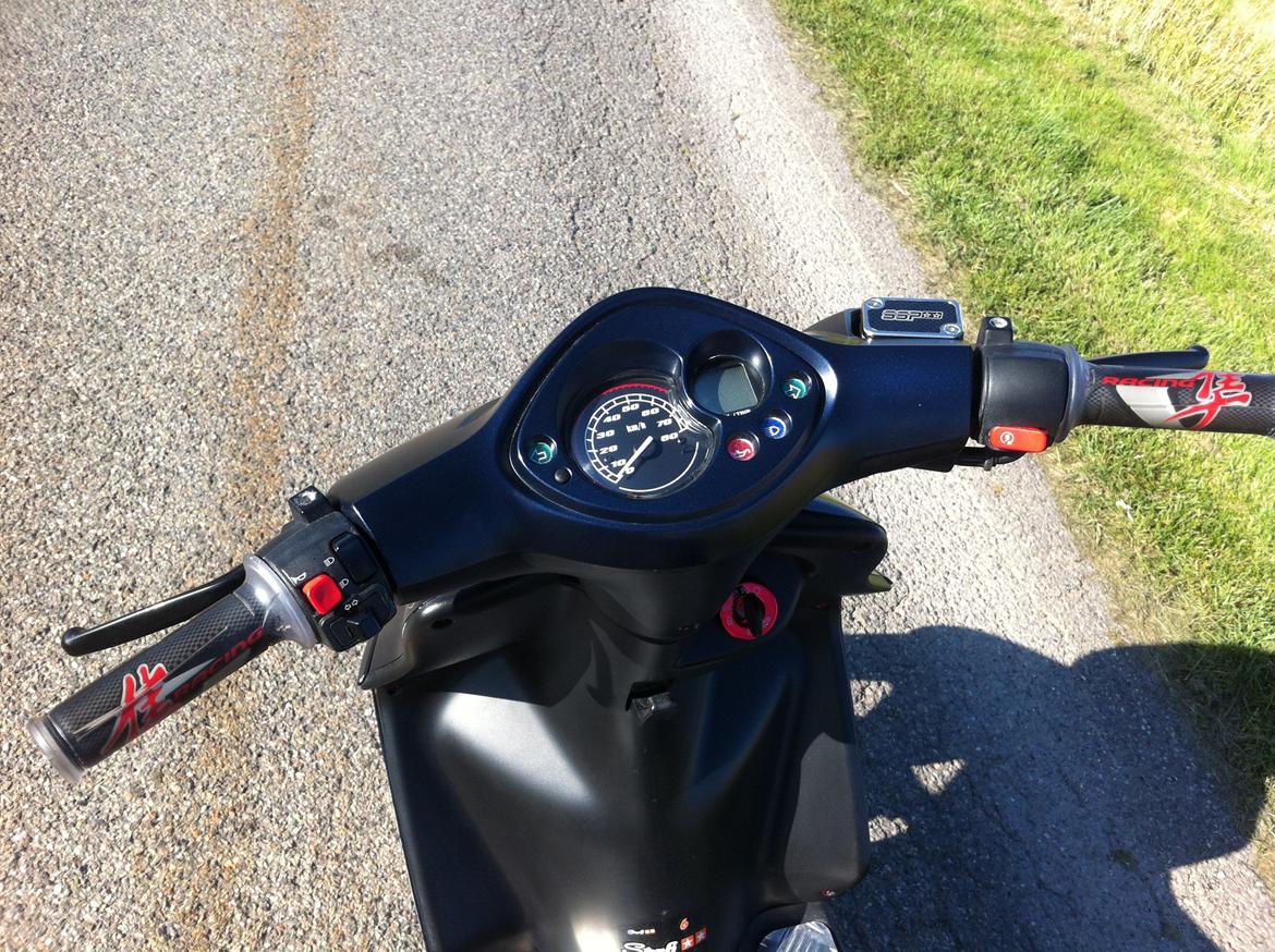 Yamaha Jog R "SOLGT" billede 13