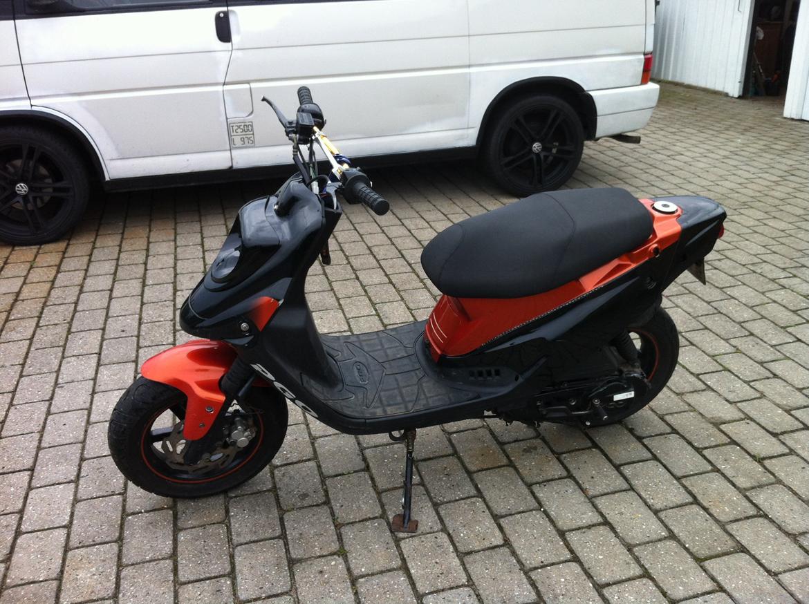 PGO Hot 50 billede 1