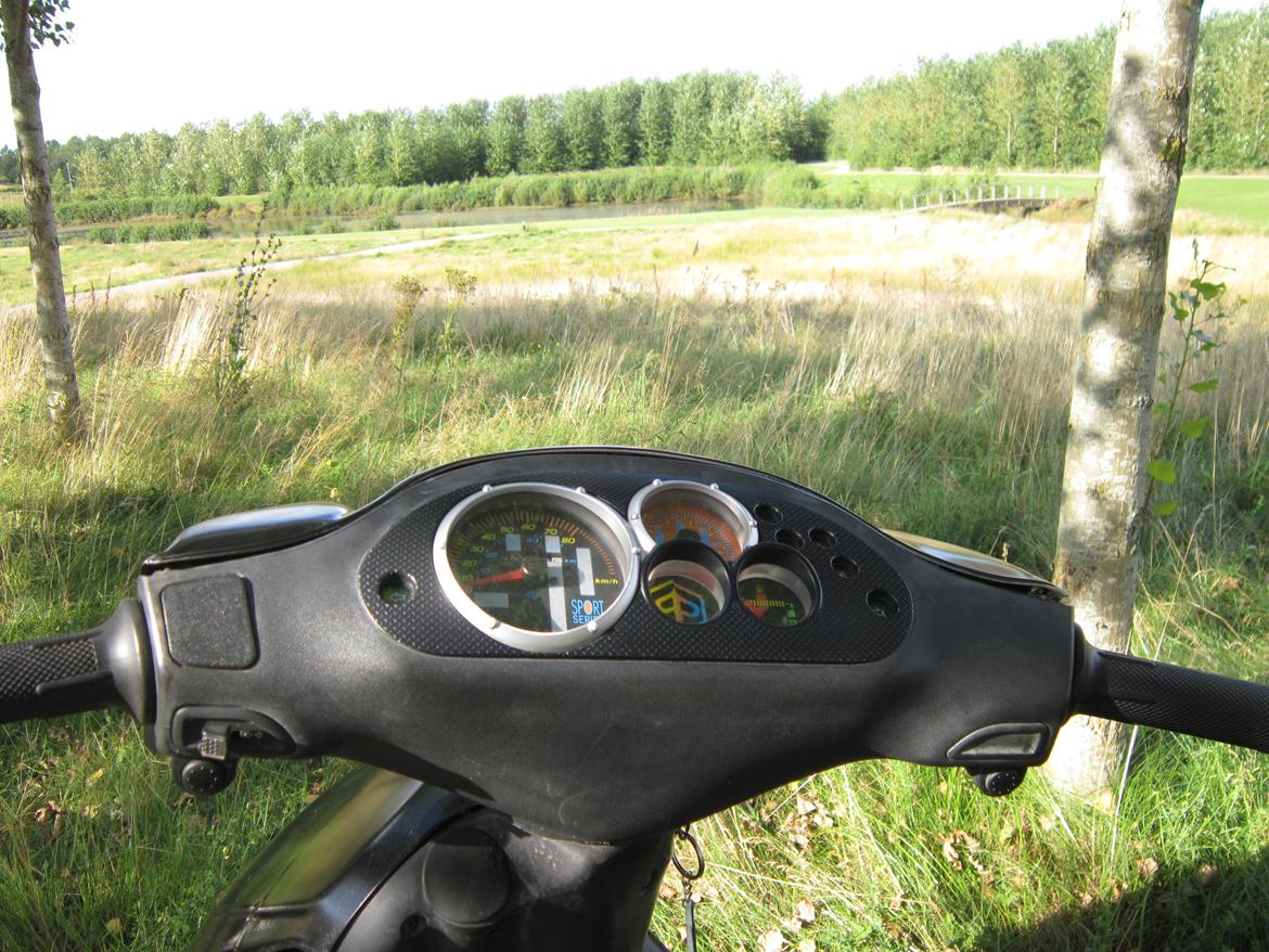 Piaggio nrg mc 3 billede 8