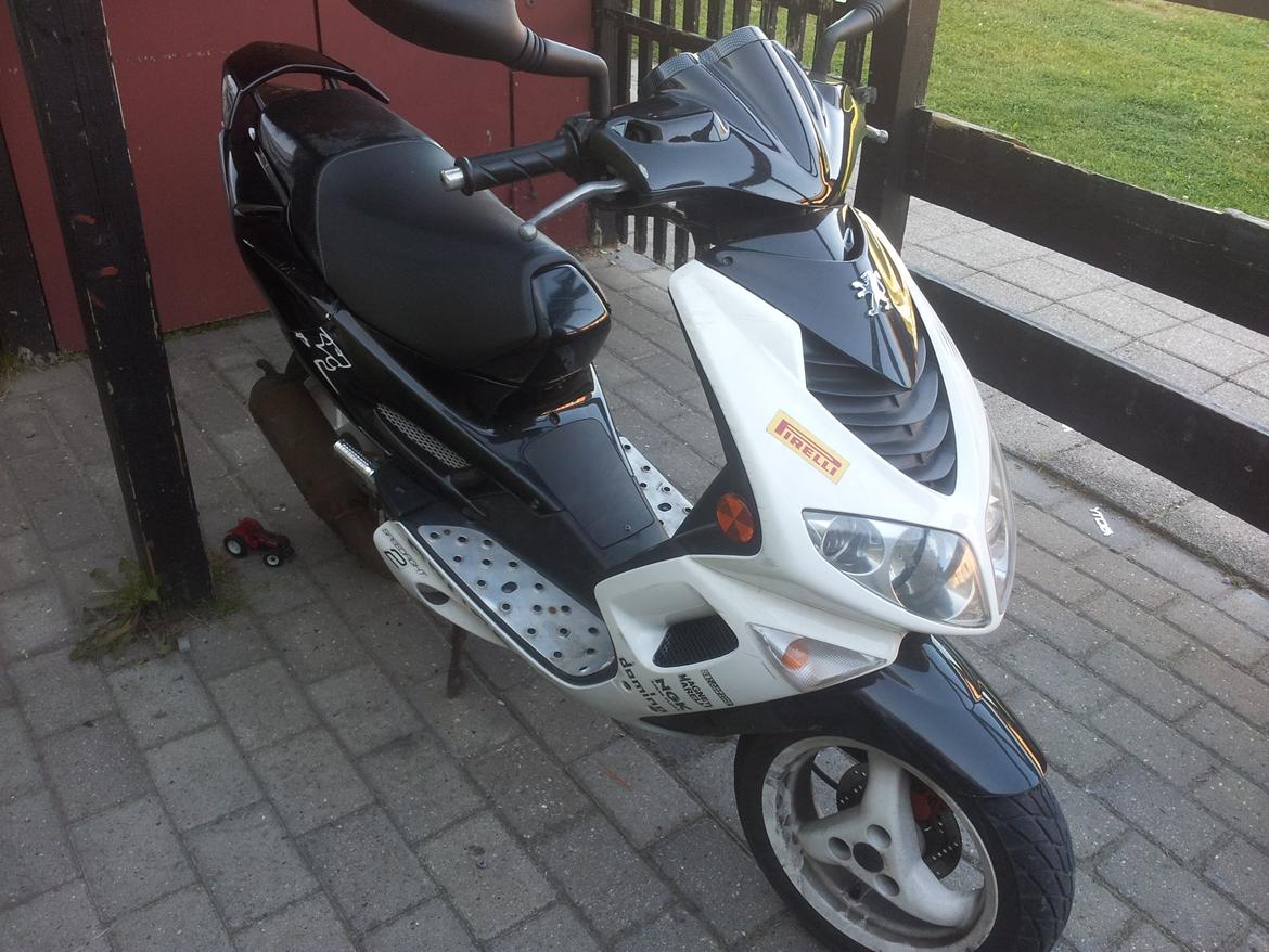 Peugeot speedfight 2 (solgt) billede 2