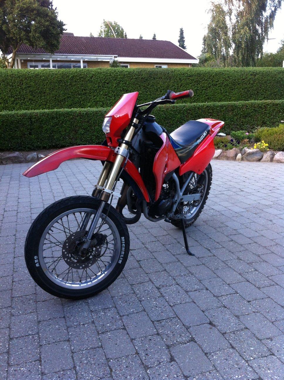 Suzuki SMX LC DD (SOLGT) billede 17