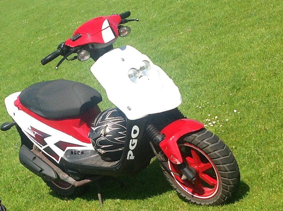 PGO Hot 50 - En fin sommerdag at lufte den fine Hot på. billede 1