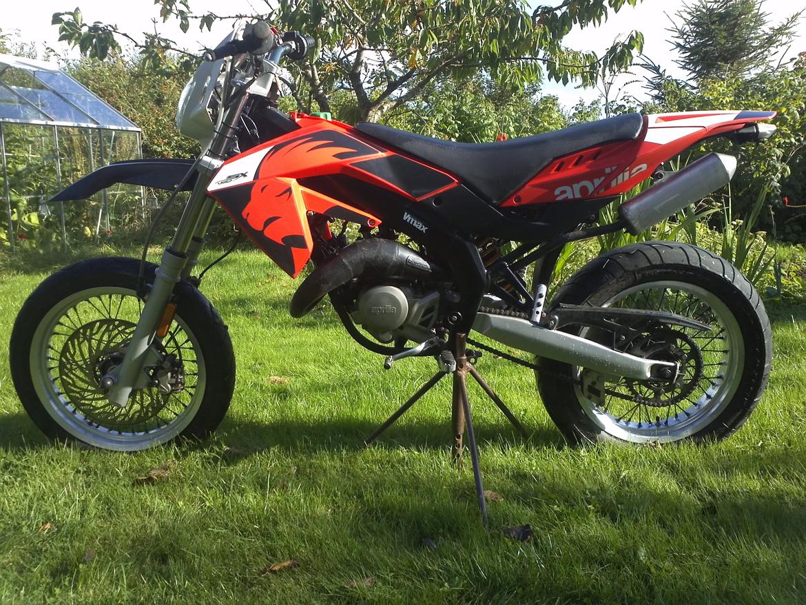 Aprilia SX50 80CC LCDD billede 8