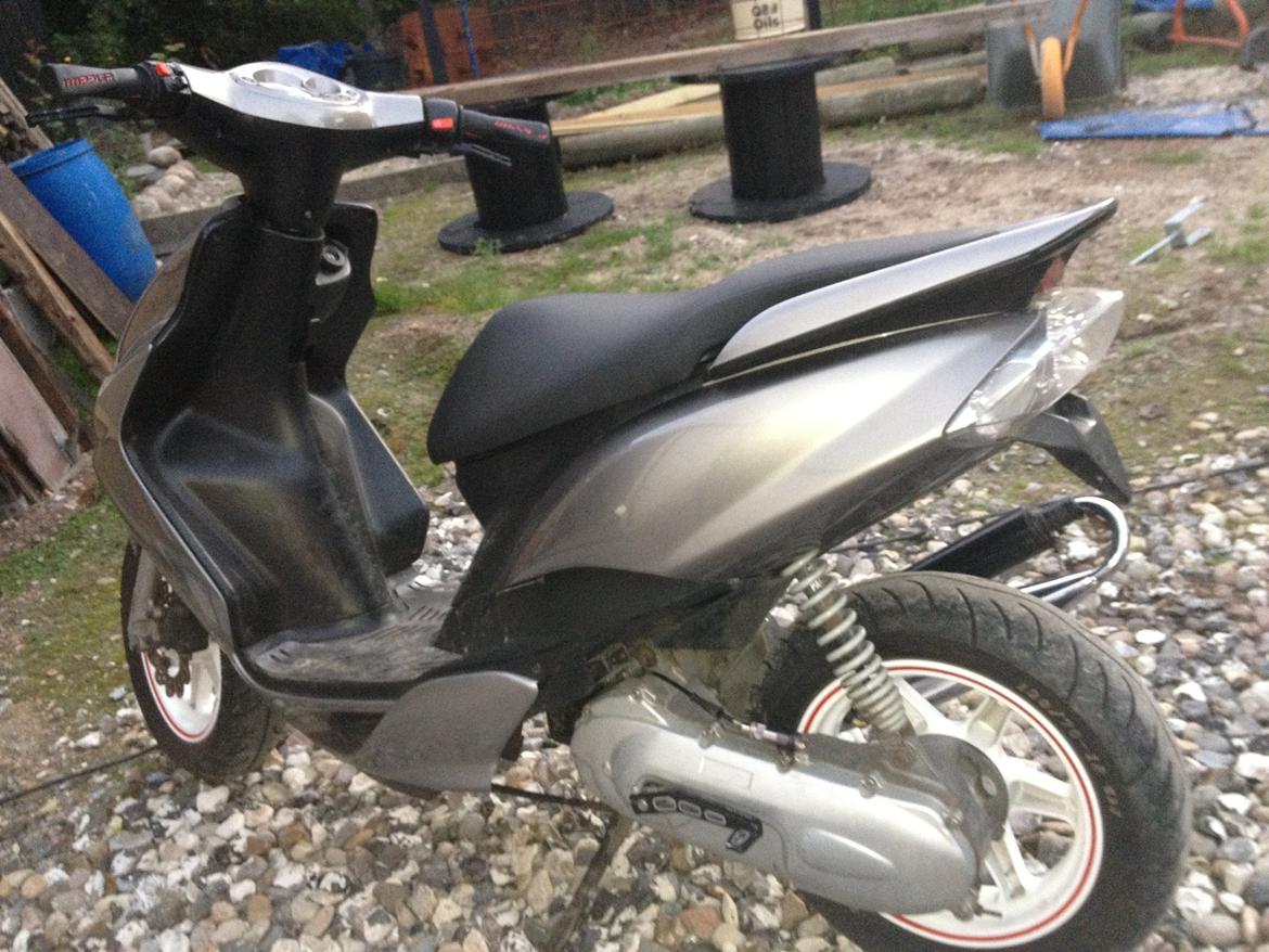 Yamaha Jog R [solgt] billede 1