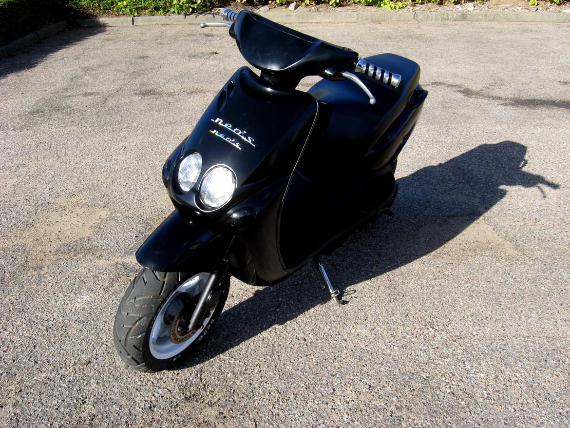 Yamaha Neos black edition billede 7