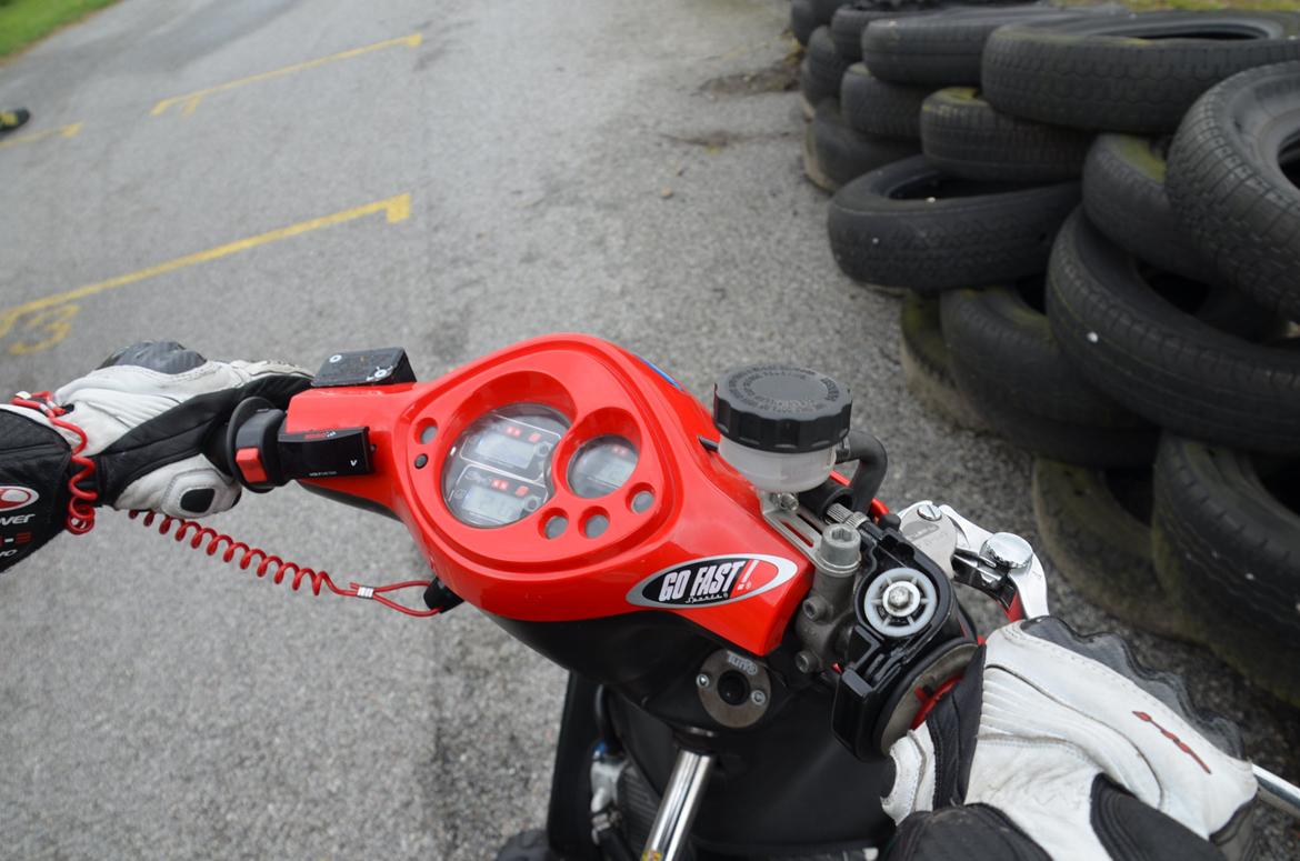 Yamaha jog R LC DD billede 2