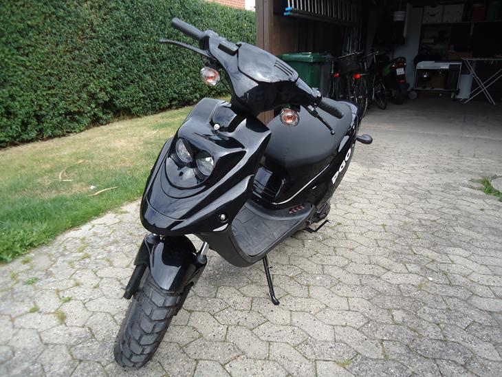 {{currentPhoto.altText}} billede {{currentPhoto.number}}