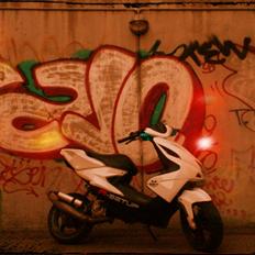 Yamaha Aerox - B*ttet til Jog