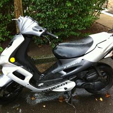 Peugeot Speedfight 2 AC