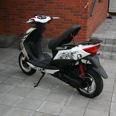 Giantco Spartan 2-takter