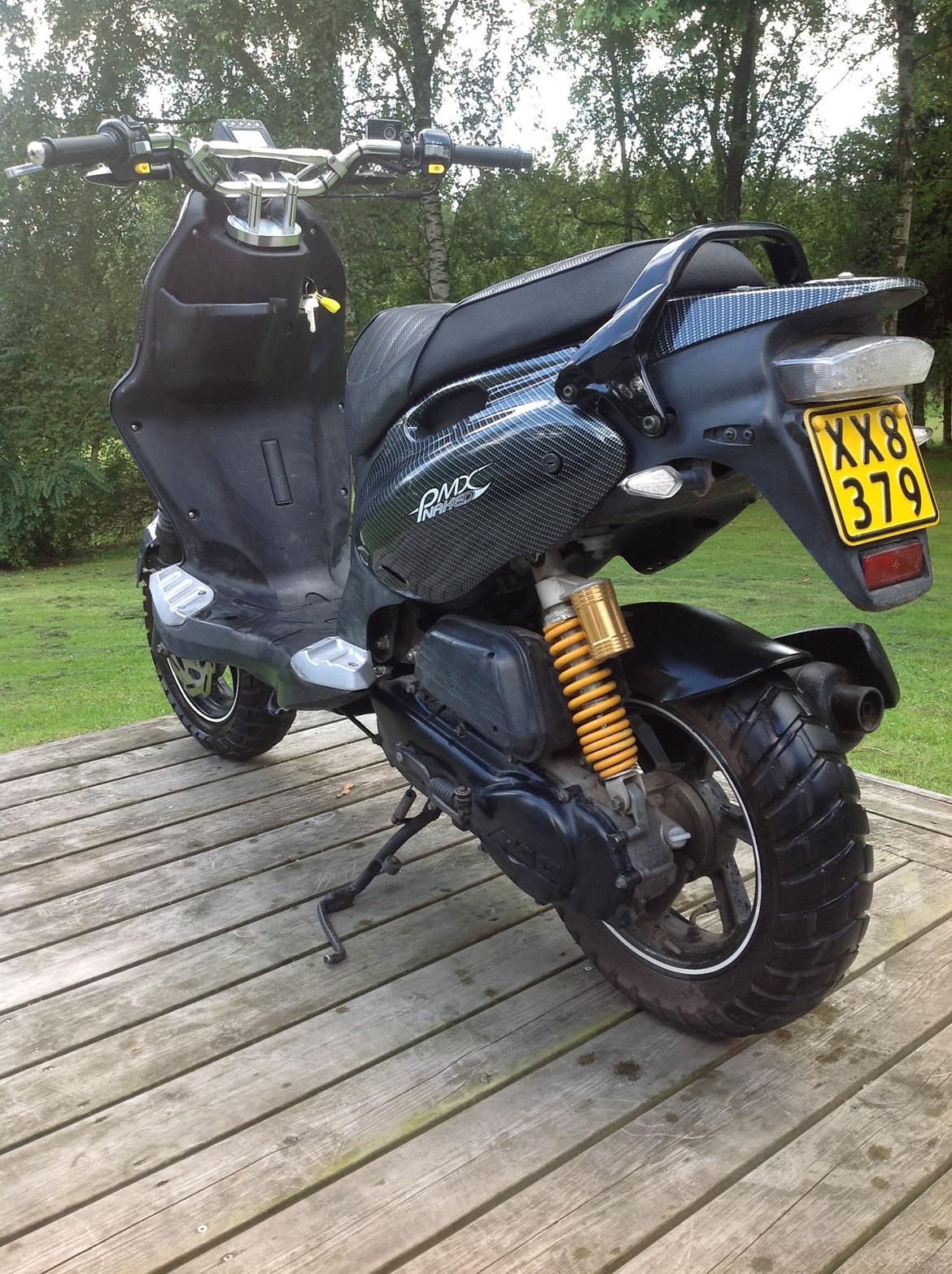 PGO Pmx Naked [Carbon] billede 8