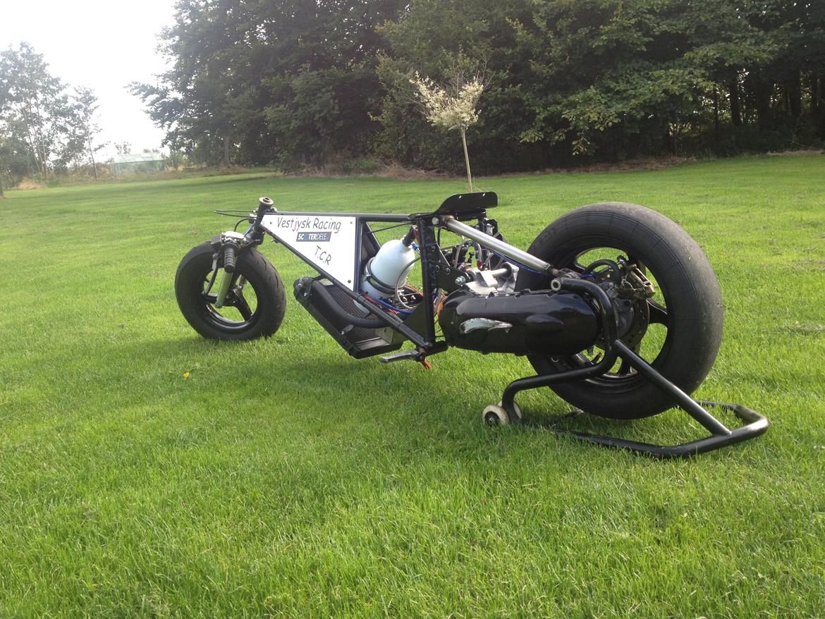 Yamaha Sprinter T.C.R 88cc Billeder af scootere Uploaded af