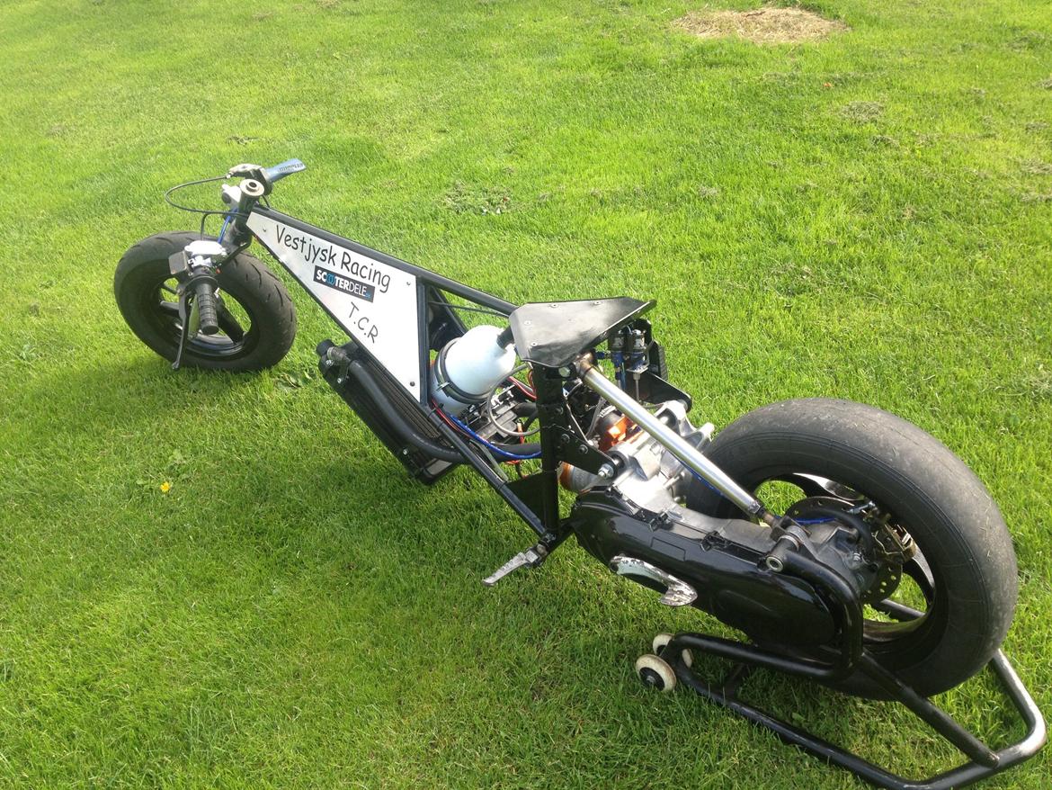 Yamaha Sprinter T.C.R 88cc Billeder af scootere Uploaded af