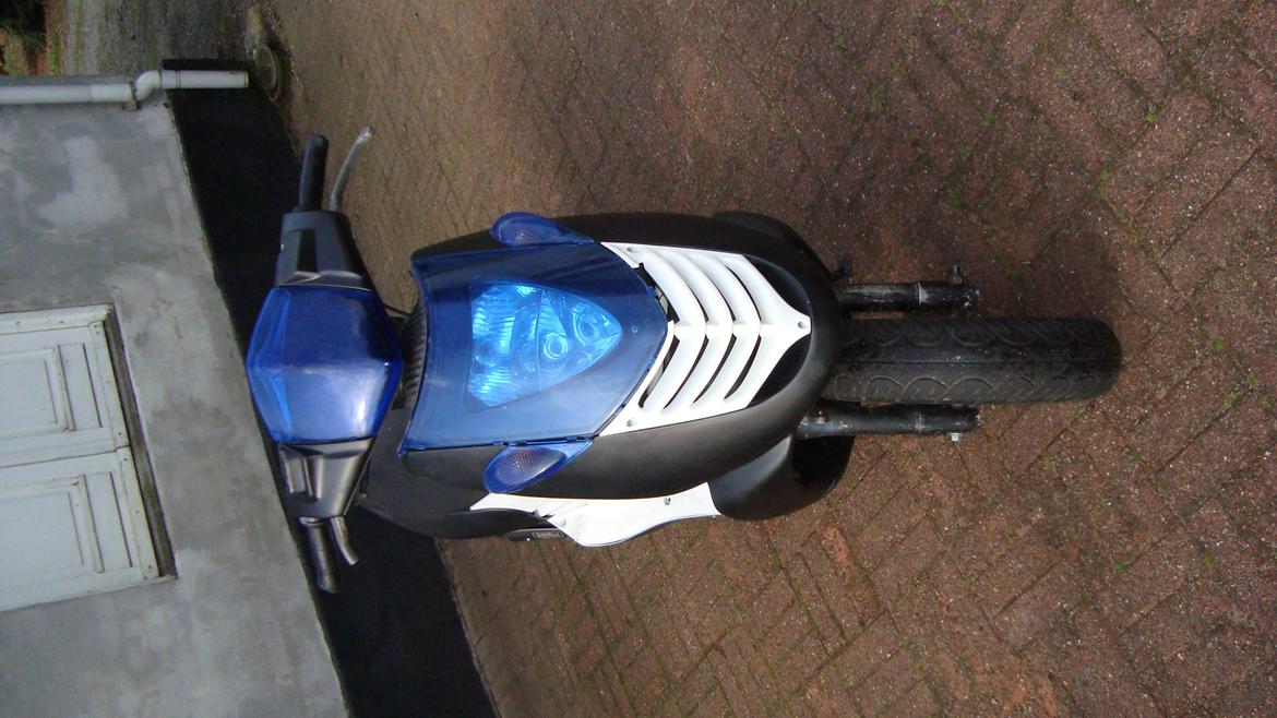 Aprilia Sonic billede 2